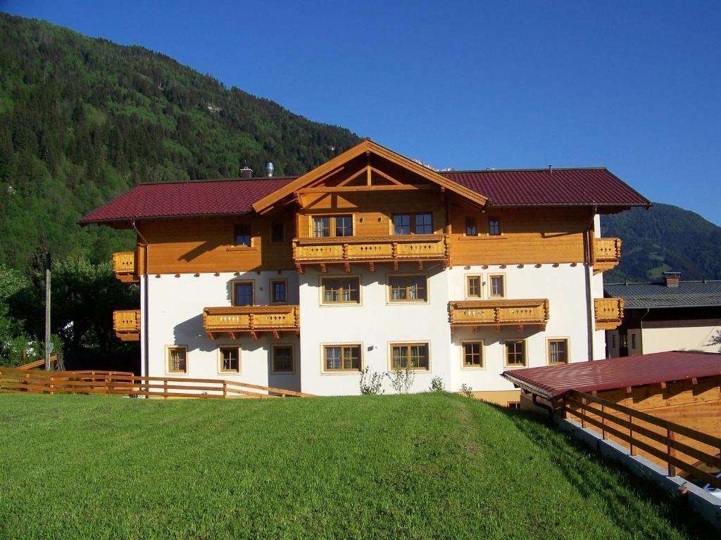 Landhaus & Appartementhaus Haussteiner Dorfgastein Kültér fotó